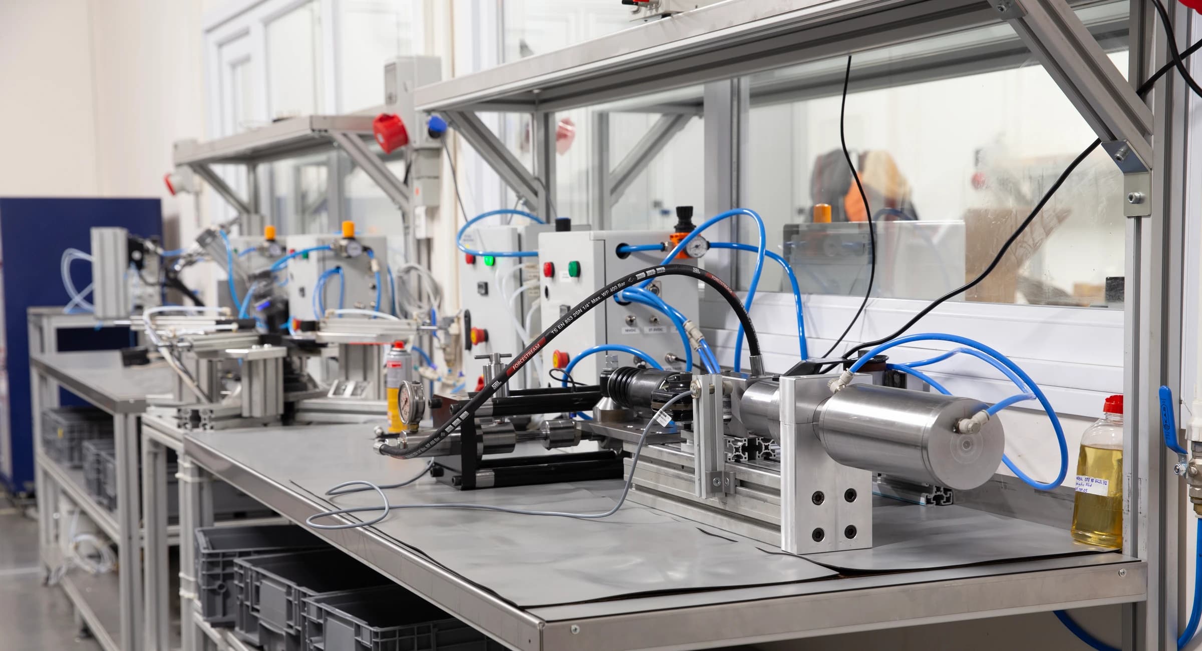 Endurance test rig running a Makersan component in the test laboratory